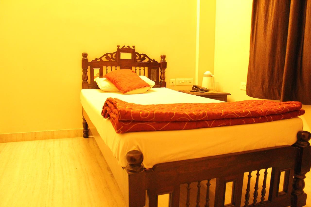 Chit Chat Guest House Dźajpur Zewnętrze zdjęcie