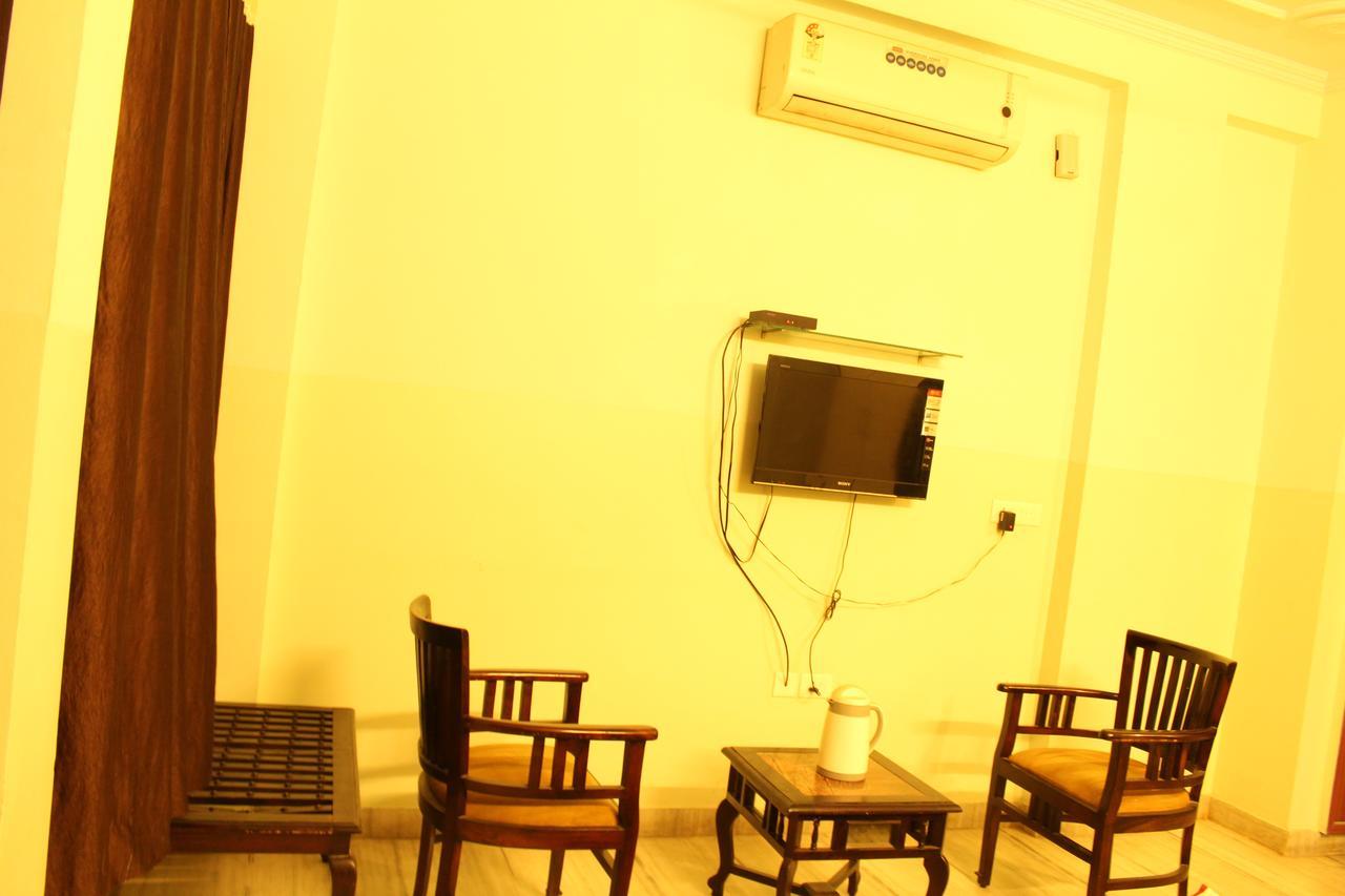Chit Chat Guest House Dźajpur Zewnętrze zdjęcie