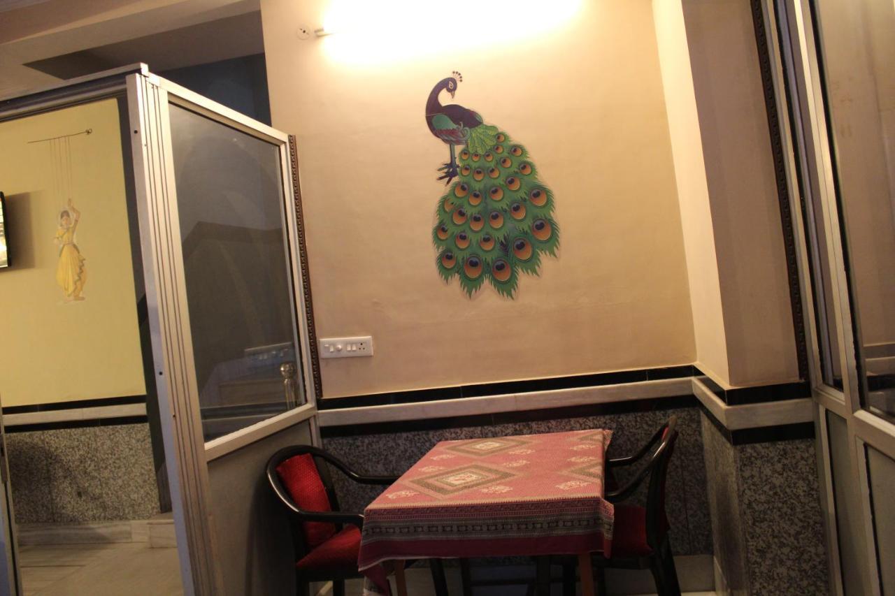 Chit Chat Guest House Dźajpur Zewnętrze zdjęcie