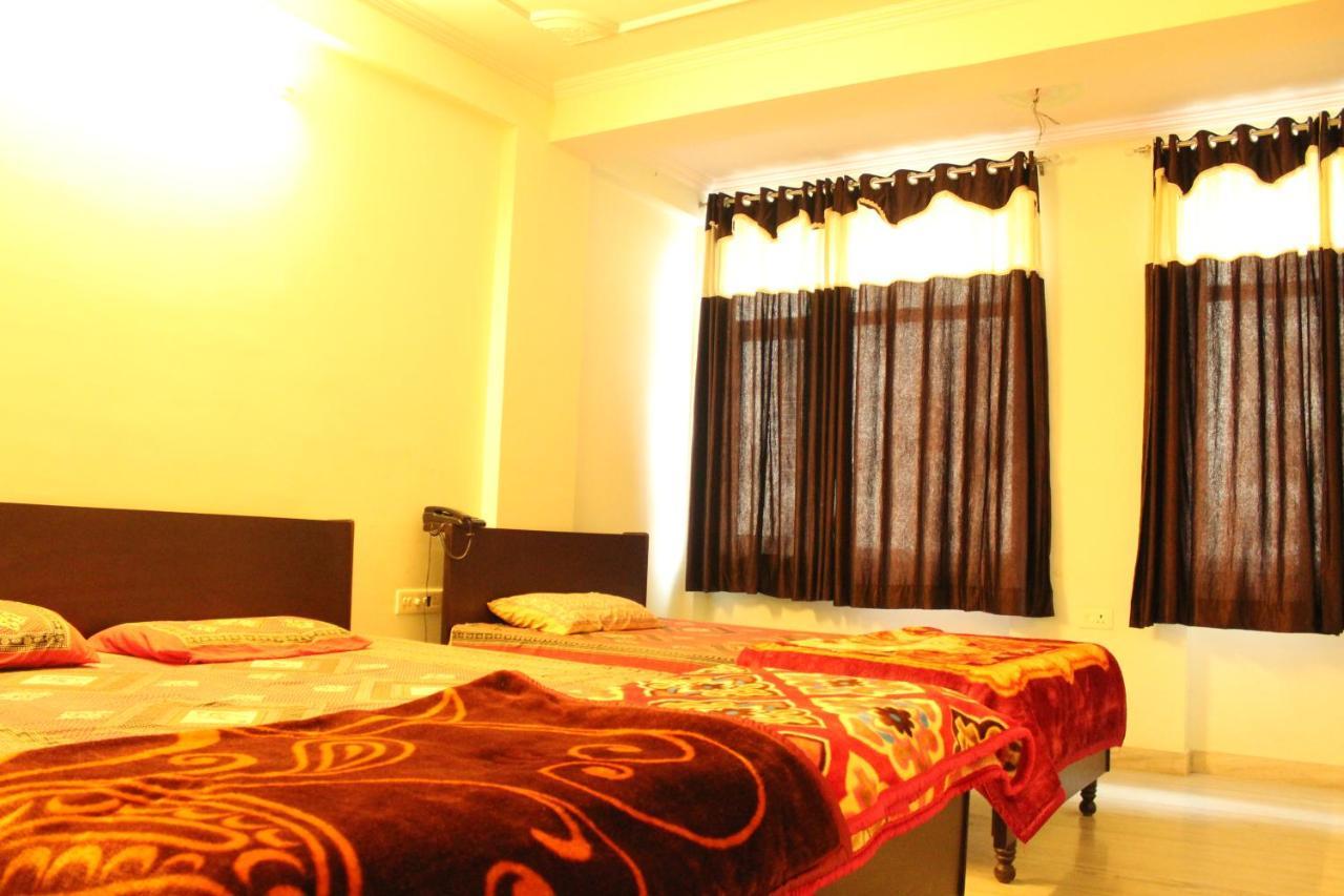 Chit Chat Guest House Dźajpur Zewnętrze zdjęcie