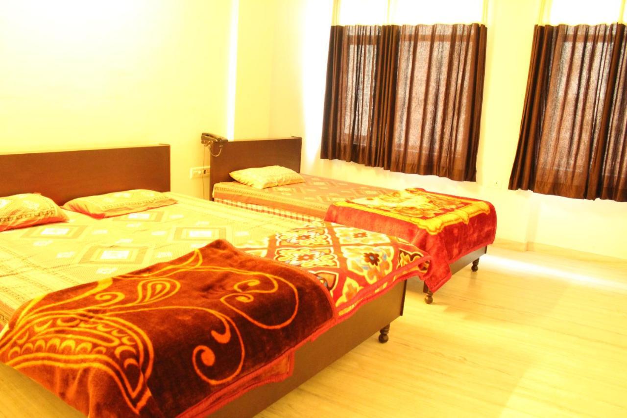 Chit Chat Guest House Dźajpur Zewnętrze zdjęcie