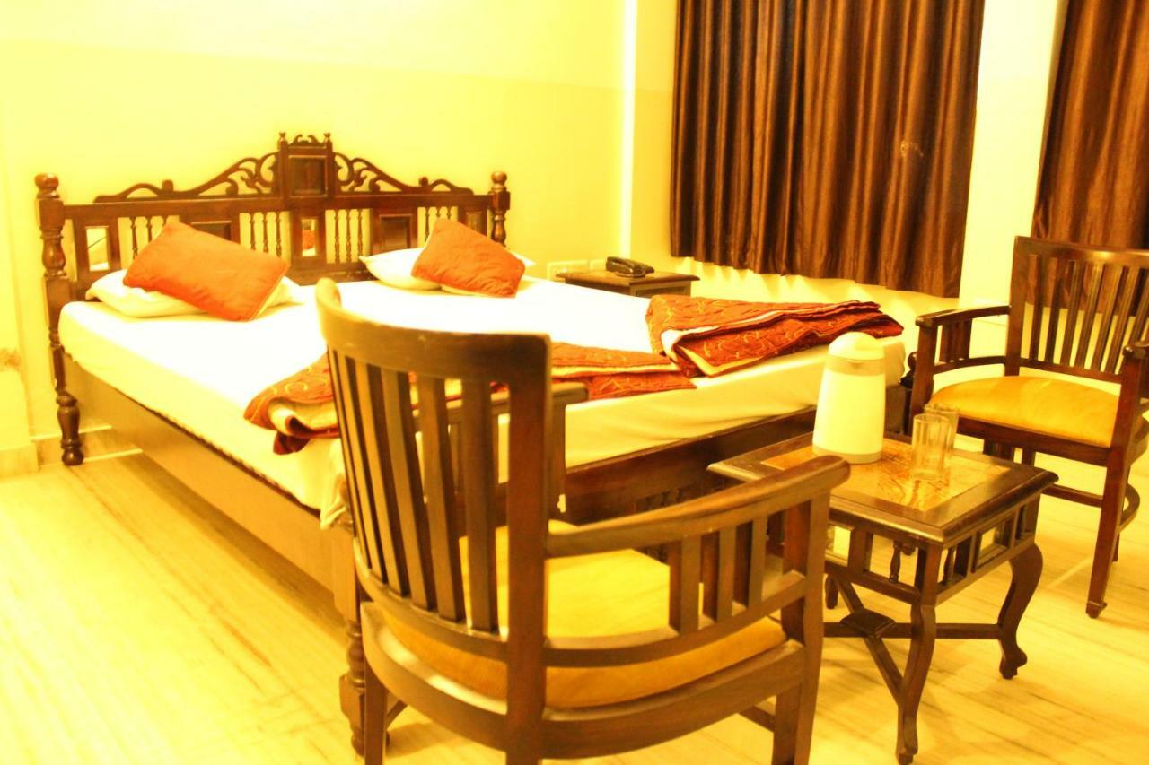 Chit Chat Guest House Dźajpur Zewnętrze zdjęcie