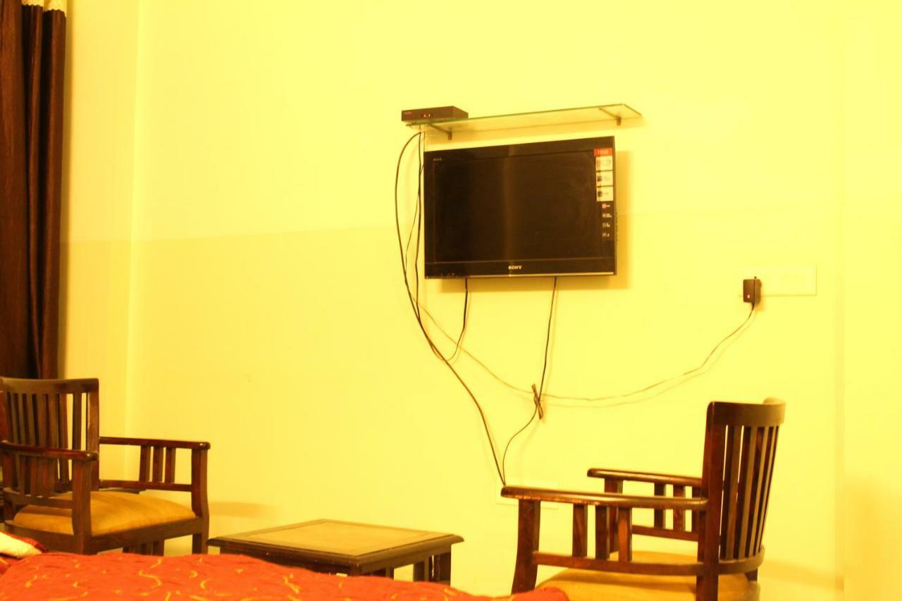 Chit Chat Guest House Dźajpur Zewnętrze zdjęcie